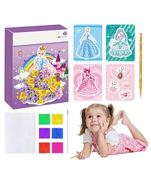 My first Creative colouring bag and 10 WAX CRAYONS :...